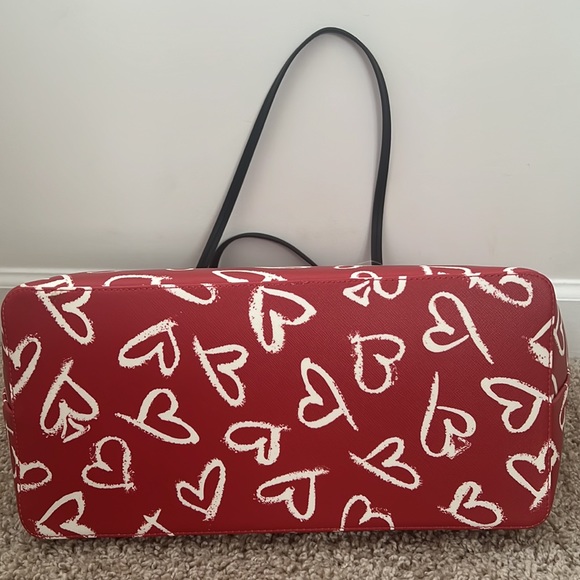 ❌SOLD❌ KATE SPADE Margareta Lipstick Hearts Tote Bag - Valentine’s Day - Picture 3 of 5